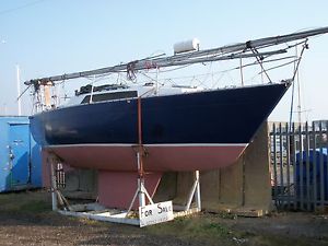 Cobra 750 yacht