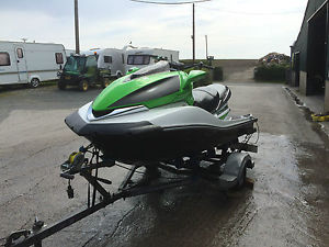 Kawasaki 250 Ultra X jet ski