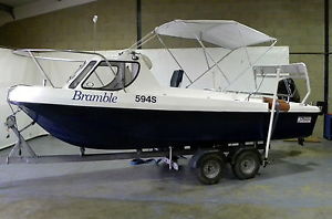 Boat - Avocet 17