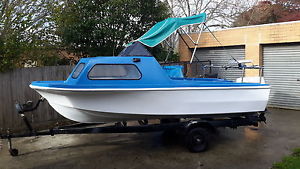 15 ft savage halfcab fishing boat