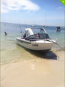 Quintrex Bay Hunter 475