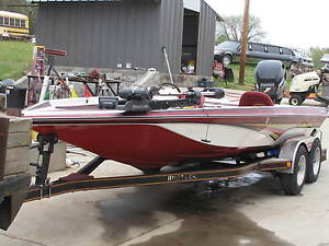 1997 Norris Craft 2000 XLD VEE