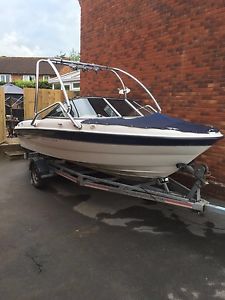 Bayliner boat 185
