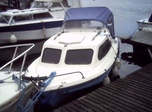 18ft Cruiser Boat