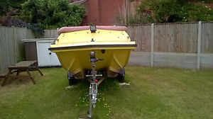 BOAT AQUAJEEP 430 TRI-HULL