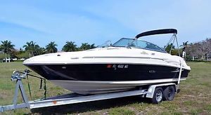 2005 Sea Ray Sundeck 220