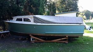 Half Cabin Fibreglass/Ply with 50HP Honda
