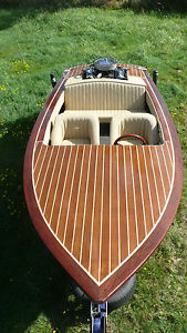 woody ski boat