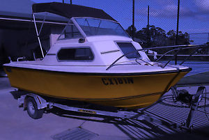 Boat 14ft Keller Craft 1/2 cab Rec