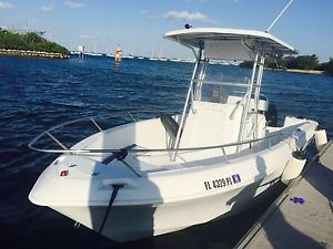 2003 Pro-Line 22 Feet Center Console