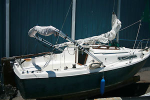 1980 MACGREGOR CRUISER