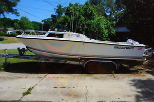 1990 Sea Craft Cuddy cabin