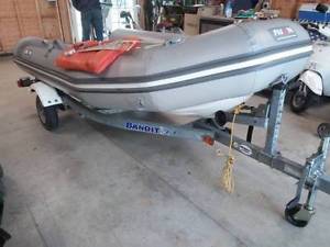 2002 Avon