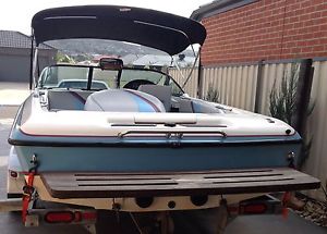 Malibu response  ski boat , wakeboard boat