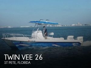 2005 Twin Vee 26
