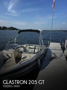 2008 Glastron 205 GT