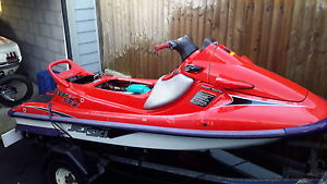STX 1100  KAWASAKI JETSKI WATER SKI IN VERY GOOD CONDITION INCLUDING TRAILER