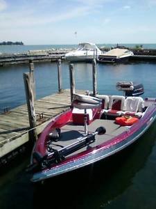 1993 Cajun 162ZS