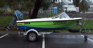 13ft fibreglass runabout boat 40hp outboard, Dunbier roller trailer & both rego.