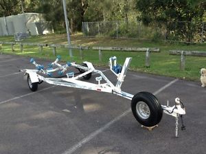 Roller Gal Boat Trailer 13ft 4m - Cheap in SOLID Great Condition