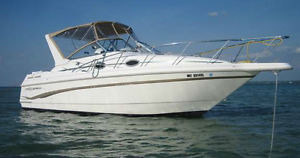 1998 Monterey 276 EXPRESS CRUISER