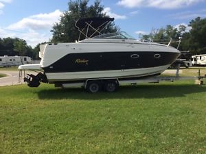 2005 Rinker 270 Fiesta V