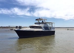 1986 Carver 4207 Motoryacht