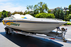 2001 Velocity Powerboats 280