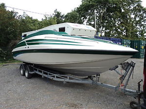 CROWNLINE 266 Ltd Power Boat,7.4 MPi Mercruiser on roller coaster trailer