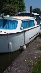 DAWNCRAFT CANAL CRUISER