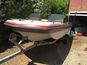 6 Seat Chrysler Dory Day Boat With 25HP Yamaha Four Stroke