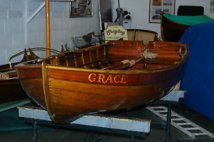 UNUSUAL CLINKER BUILT 8FT DINGHY FULLY RESTORED