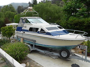 1983 SKIPJACK CABIN CRUISER