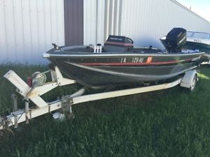 1990 Alumacraft V170 Phantom