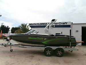 2015 MasterCraft X-10 Saltwater Series