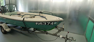 Terhi Sea Fun C Speed Boat with Yamaha 15hp Outboard engine, Console.