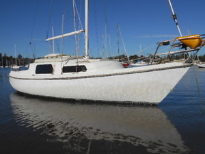 Careel 22ft fiberglass yacht nice rare in fixed keel no Reserve (sydney harbou)