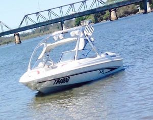 2005 Glastron 175 ski boat  fully reconditioned engine