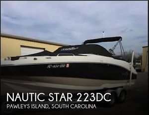 2014 Nautic Star 223DC