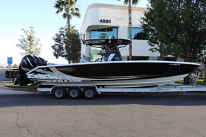 2011 Bluefin 3400 Offshore