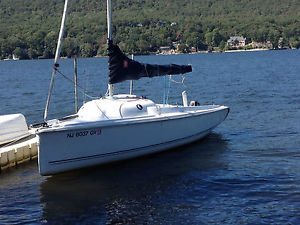 2003 Hunter 216
