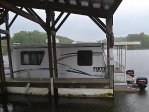 2003 Myacht by Tracker 3512 Houseboat