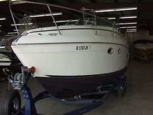 2000 Rinker 270 Fiesta Vee