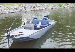 1999 TRACKER MARINE PT-165