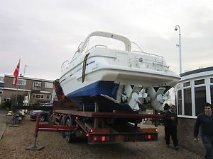 Carver 28 1990 twin V8 5.7L mercruiser Crane assisted Boat transport available