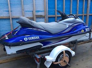 YAMAHA WAVERUNNER JETSKI FX HO CRUISER 2004 JET SKI FISHING BOAT