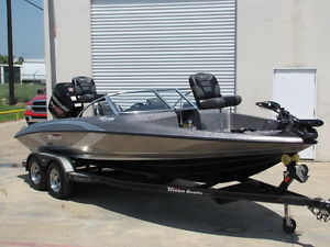 2013 Triton 210 ESCAPE