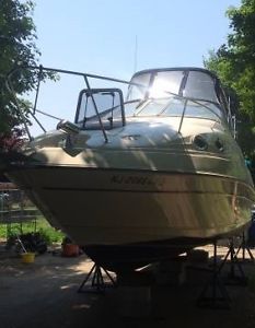 1999 Regal 242 Commadore