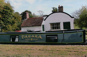 Hotel Narrow Boat Business