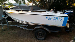 Runabout Boat 4.1m Mercury 25HP Motor
